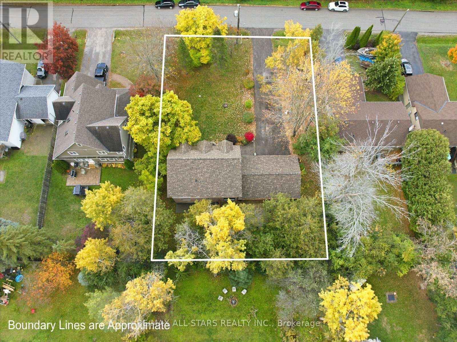 62 Evelyn Avenue, Georgina, Ontario  L4P 3C8 - Photo 43 - N12481439