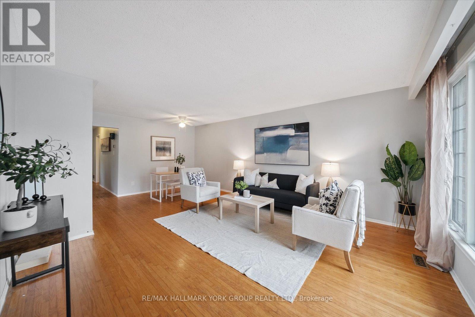 6 Glenecho Drive, Barrie, Ontario  L4M 4J3 - Photo 6 - S12466982