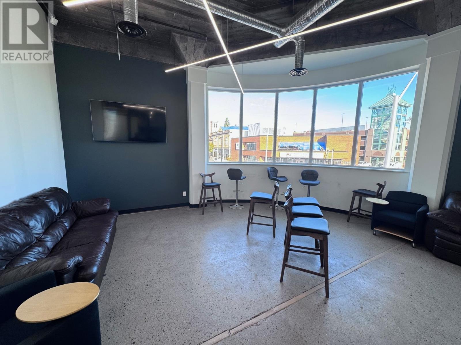 250 Park Ave, 2nd Floor, Thunder Bay, Ontario  P7B 1C2 - Photo 4 - TB253363