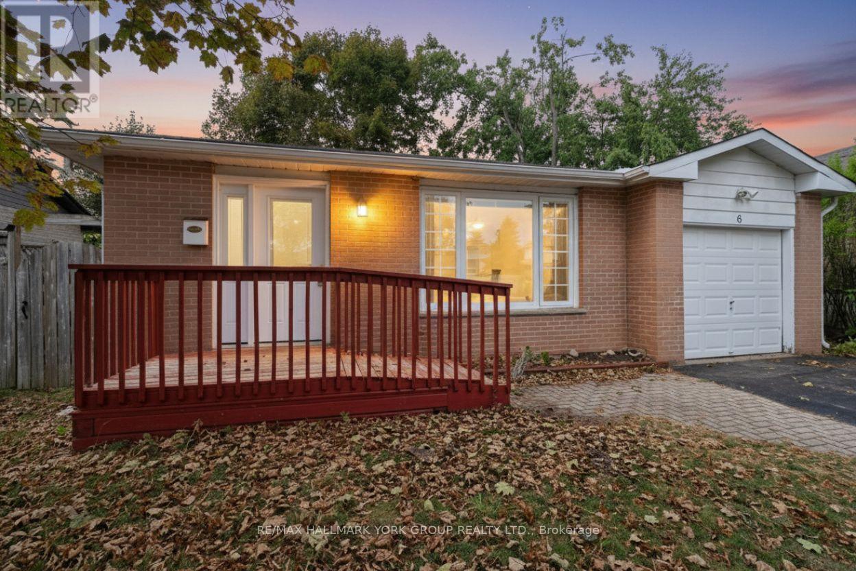 6 Glenecho Drive, Barrie, Ontario  L4M 4J3 - Photo 2 - S12466982