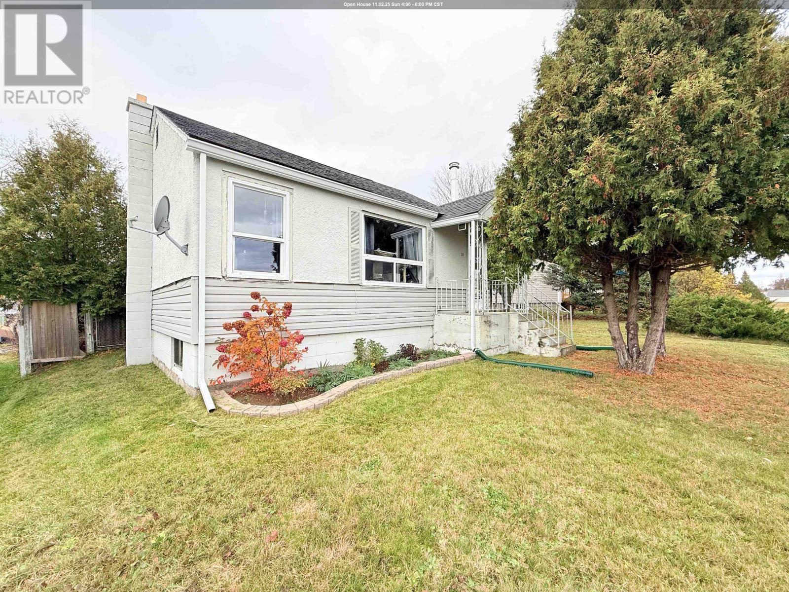 37 Second AVE N, sioux lookout, Ontario