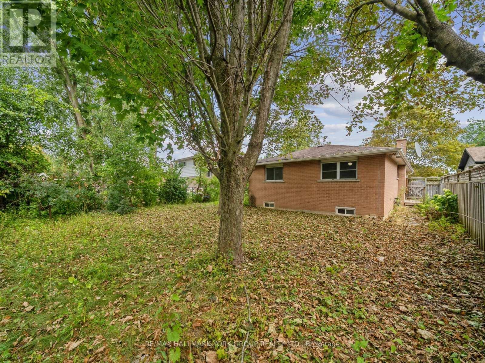 6 Glenecho Drive, Barrie, Ontario  L4M 4J3 - Photo 35 - S12466982