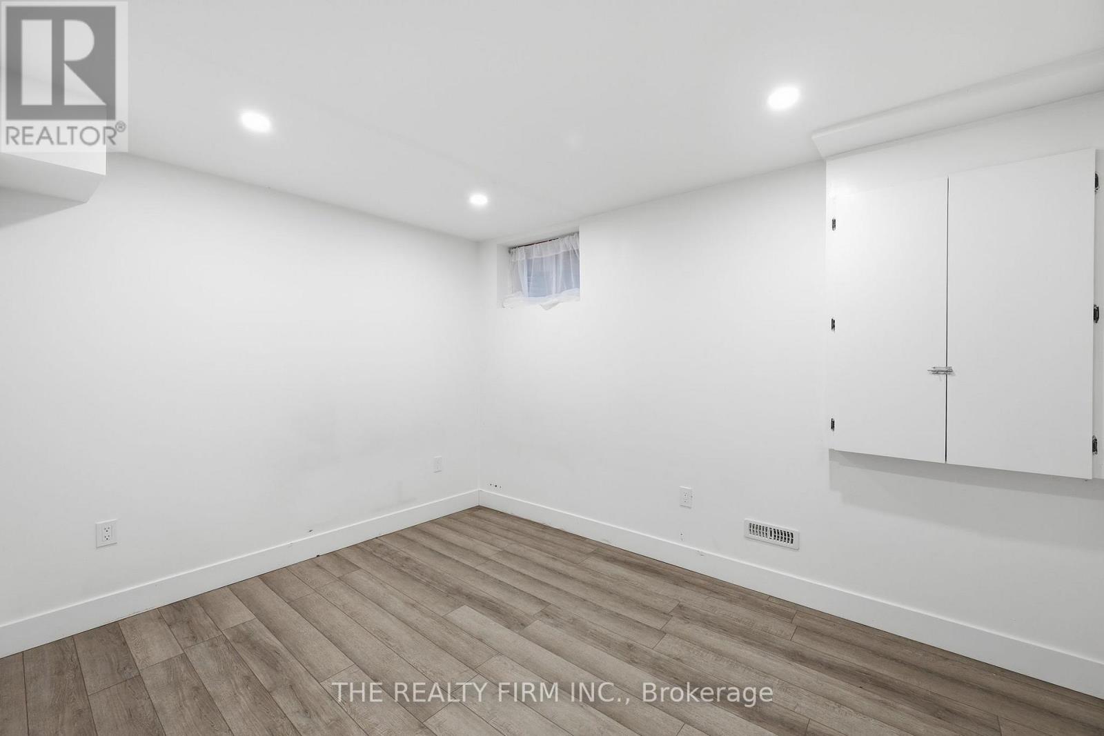 1012 Oakcrossing Road, London North (North M), Ontario  N6H 0A8 - Photo 31 - X12488398