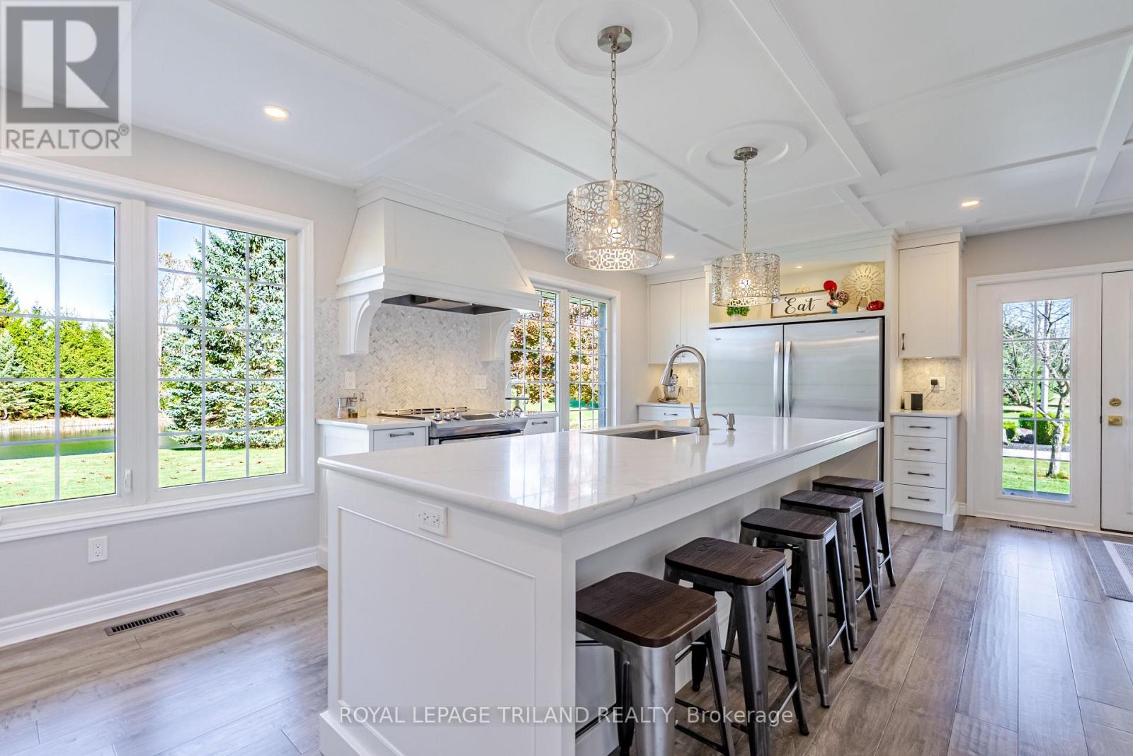 5017 Hamilton Road, Thames Centre, Ontario  N0L 1G6 - Photo 13 - X12491818