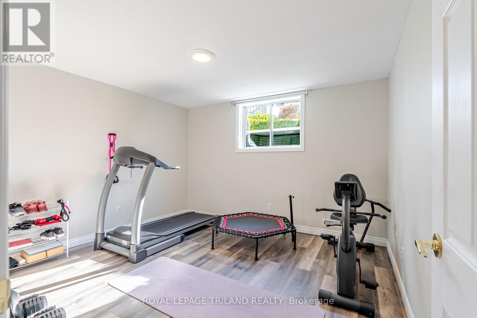 5017 Hamilton Road, Thames Centre, Ontario  N0L 1G6 - Photo 29 - X12491818