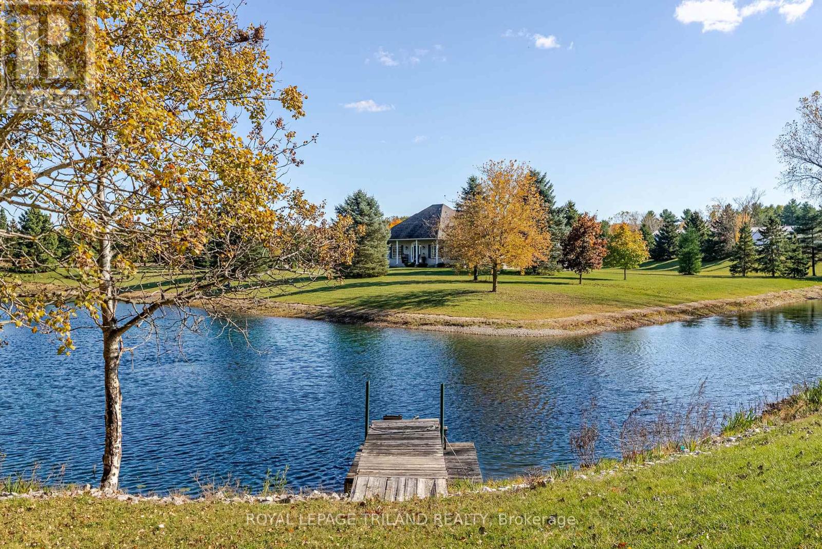 5017 Hamilton Road, Thames Centre, Ontario  N0L 1G6 - Photo 35 - X12491818