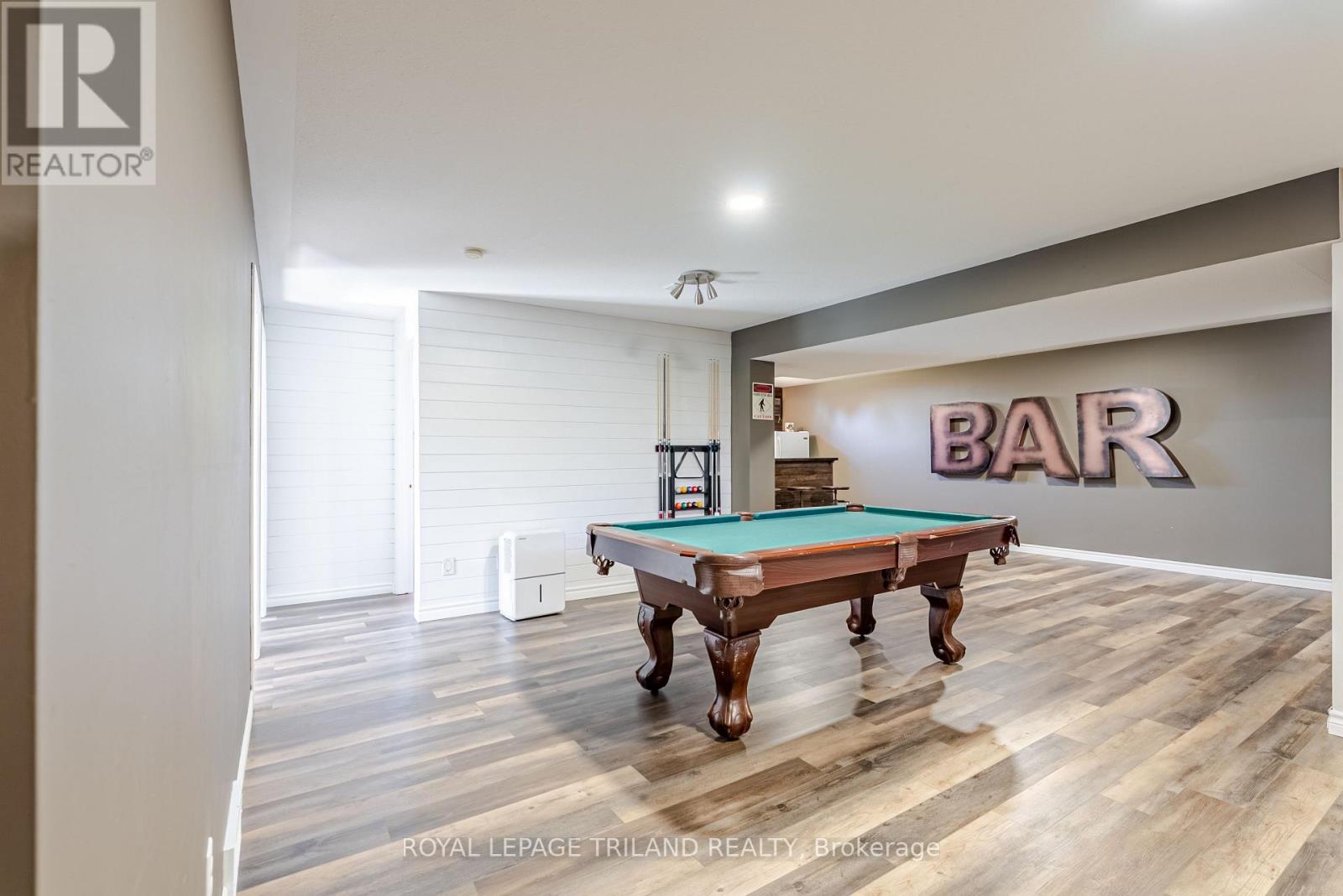 5017 Hamilton Road, Thames Centre, Ontario  N0L 1G6 - Photo 27 - X12491818