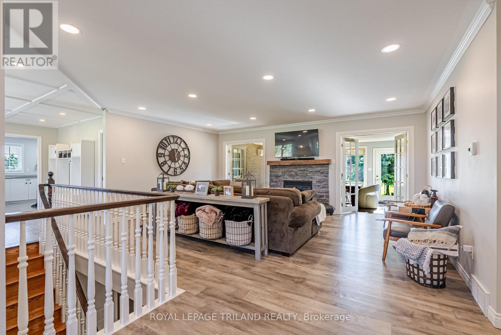 5017 Hamilton Road, Thames Centre, Ontario  N0L 1G6 - Photo 7 - X12491818