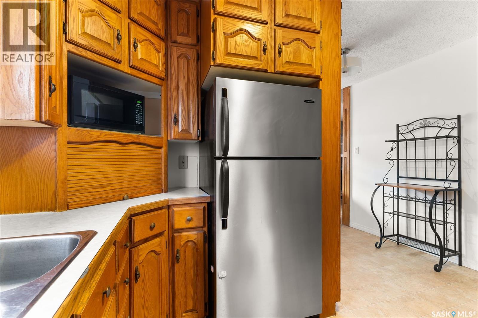 2537 Edward Street, Regina, Saskatchewan  S4S 0M9 - Photo 10 - SK022023