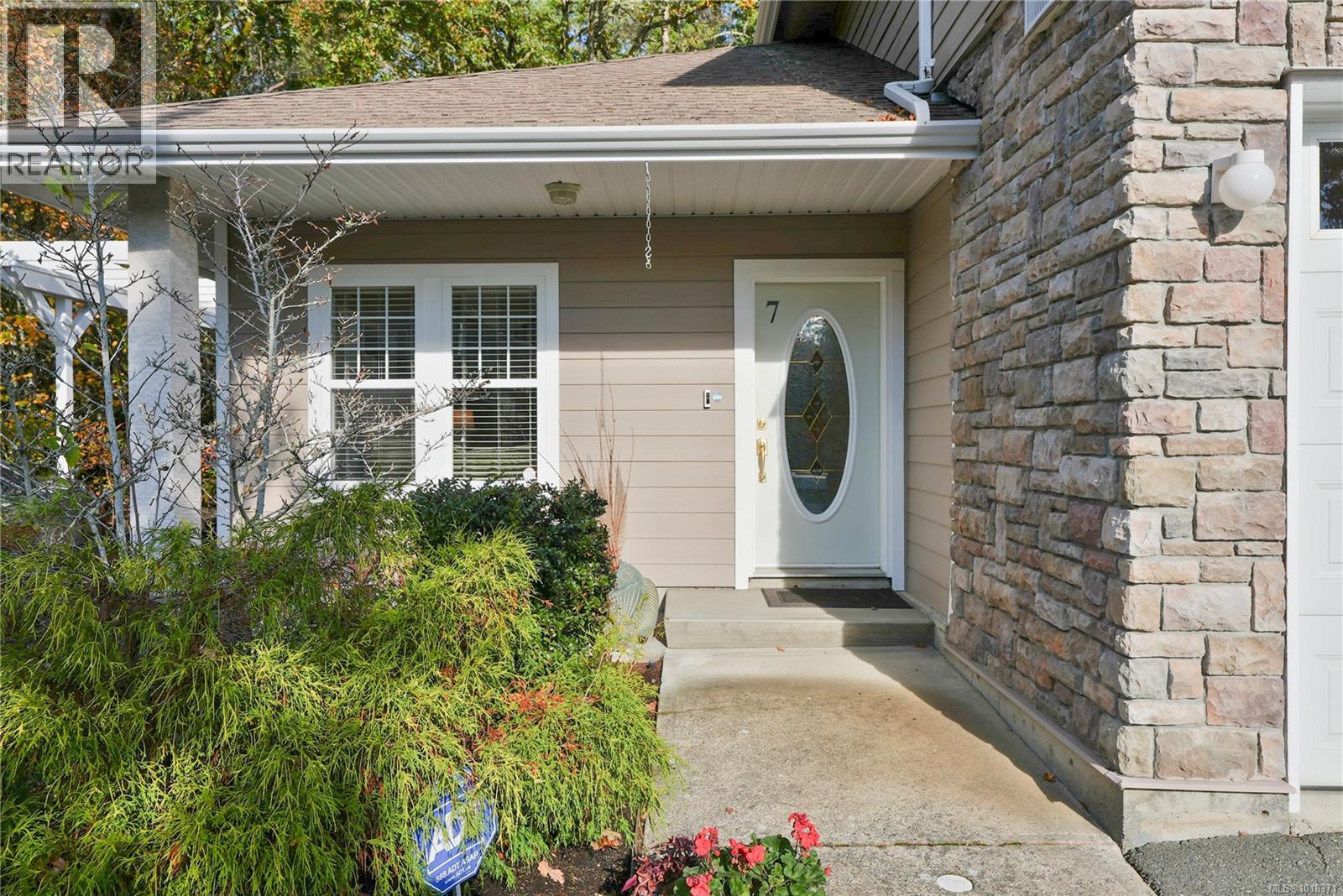 7 314 Six Mile Rd, View Royal, British Columbia  V9B 6S3 - Photo 3 - 1018371