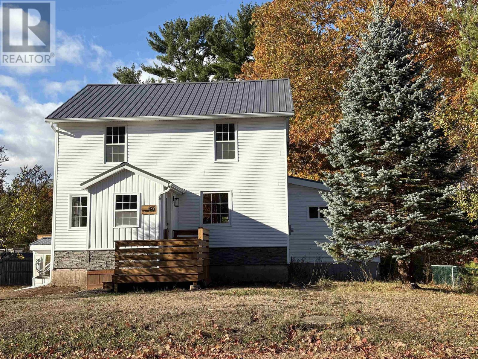 637 Aldred Drive, Greenwood, Nova Scotia  B0P 1R0 - Photo 1 - 202526075