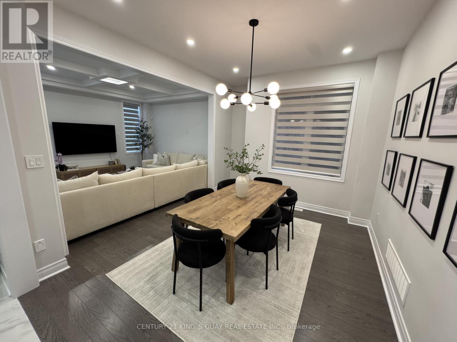 135 Jinnah Avenue, Markham, Ontario  L3S 0G4 - Photo 10 - N12491772