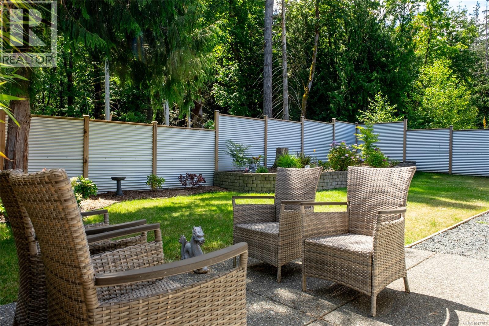 B 2709 Bickle St, Courtenay, British Columbia  V9N 0C8 - Photo 3 - 1012752