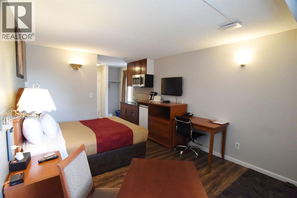 392 Centre Street, Drumheller, Alberta  T0J 0Y0 - Photo 14 - A2168094