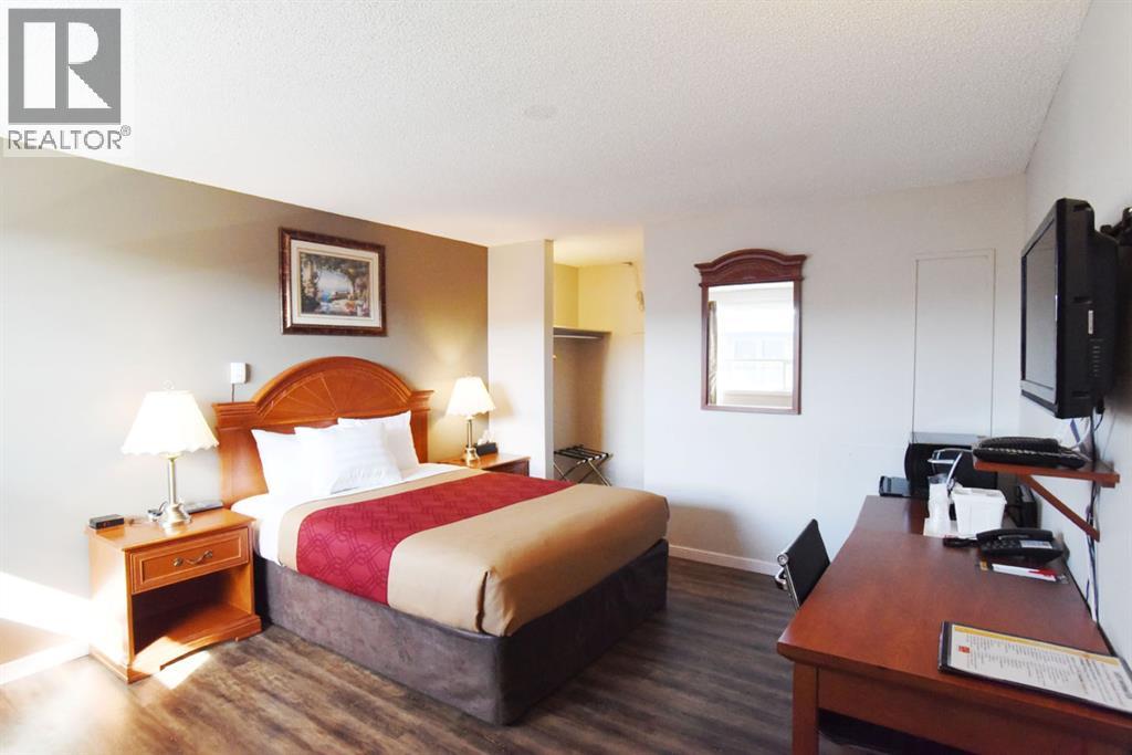 392 Centre Street, Drumheller, Alberta  T0J 0Y0 - Photo 11 - A2168094