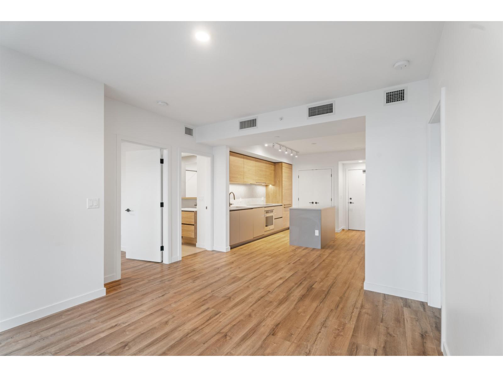 1409 10448 University Drive, Surrey, British Columbia  V3T 0S7 - Photo 7 - R3063120