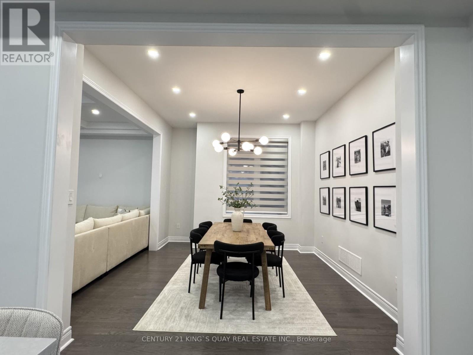 135 Jinnah Avenue, Markham, Ontario  L3S 0G4 - Photo 11 - N12491772