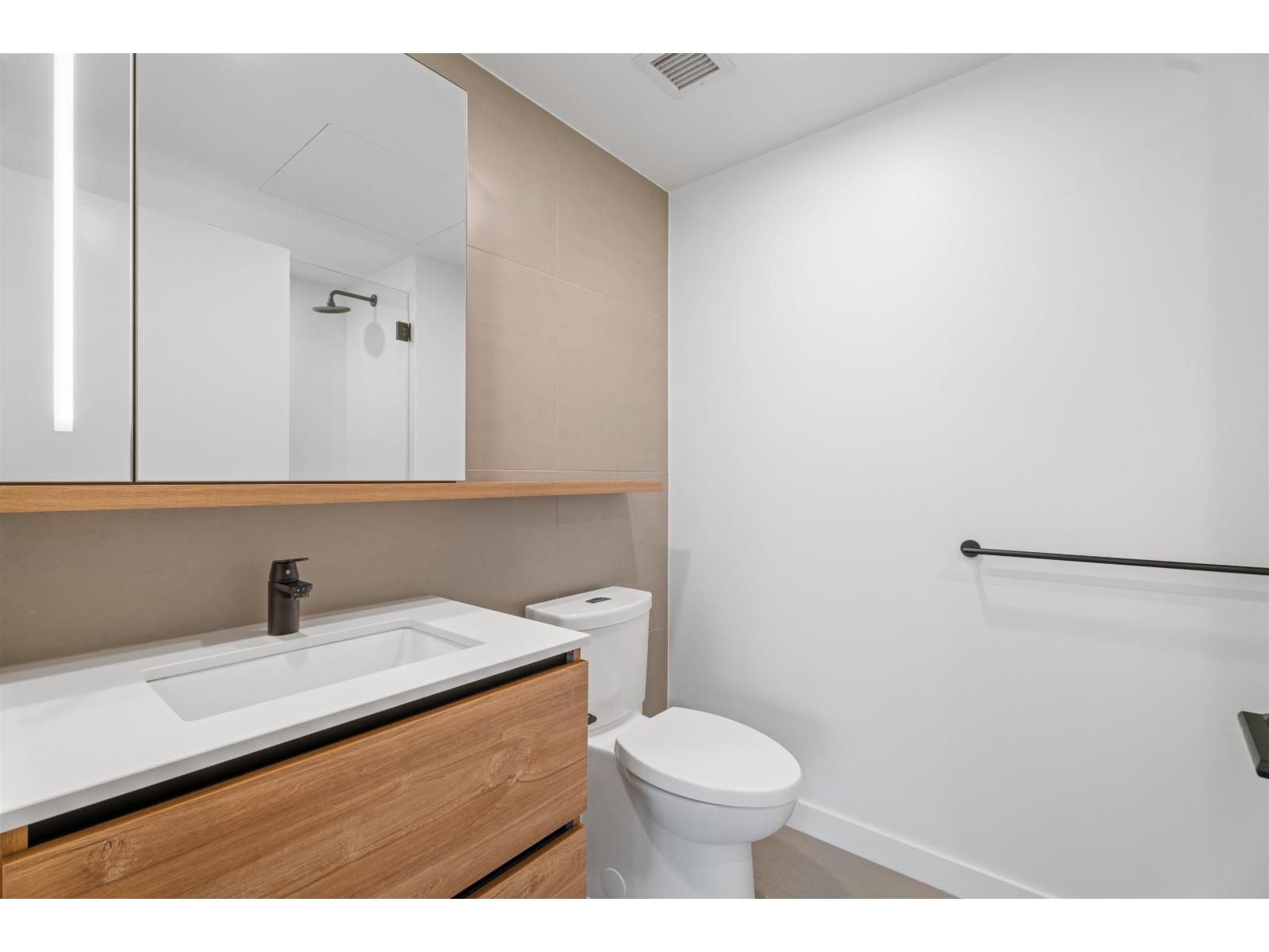 1409 10448 University Drive, Surrey, British Columbia  V3T 0S7 - Photo 12 - R3063120