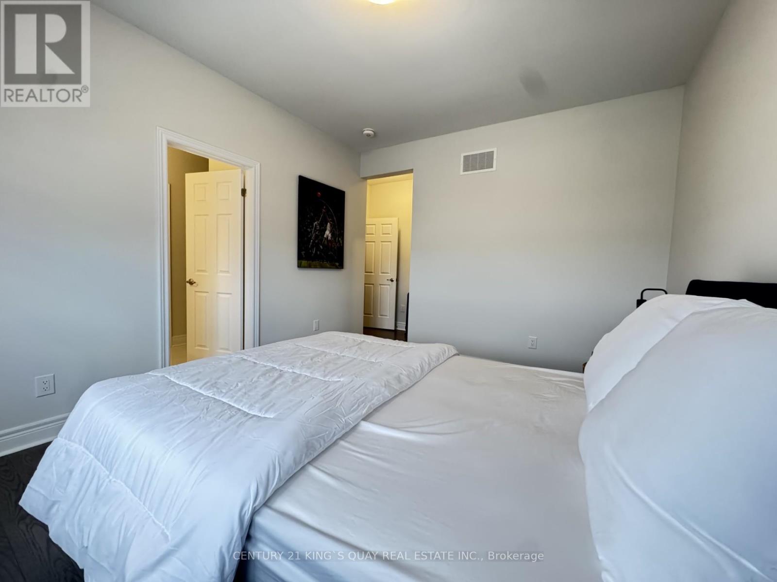 135 Jinnah Avenue, Markham, Ontario  L3S 0G4 - Photo 20 - N12491772