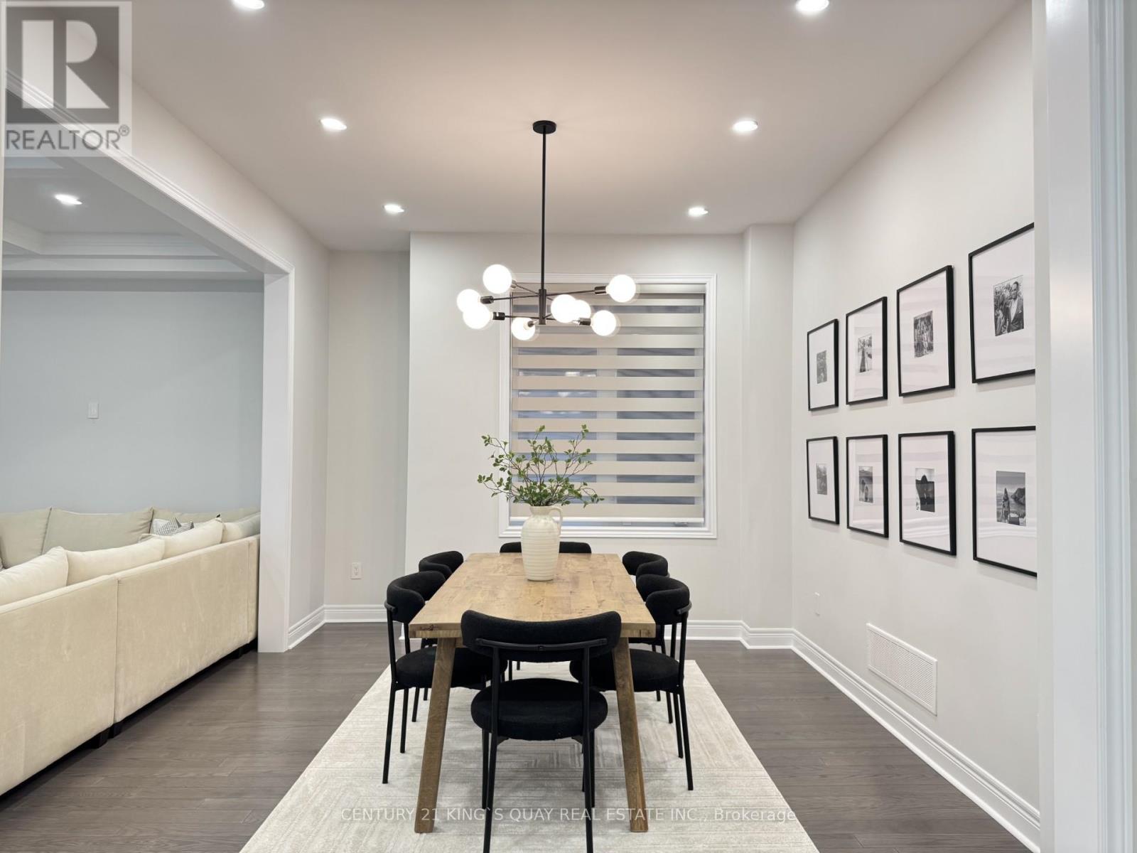 135 Jinnah Avenue, Markham, Ontario  L3S 0G4 - Photo 12 - N12491772