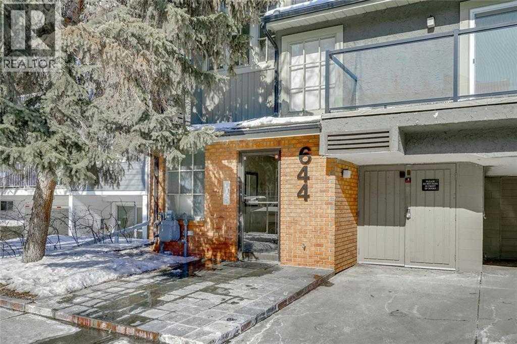 303, 644 Meredith Road Ne, Calgary, Alberta  T2E 5A8 - Photo 2 - A2266354