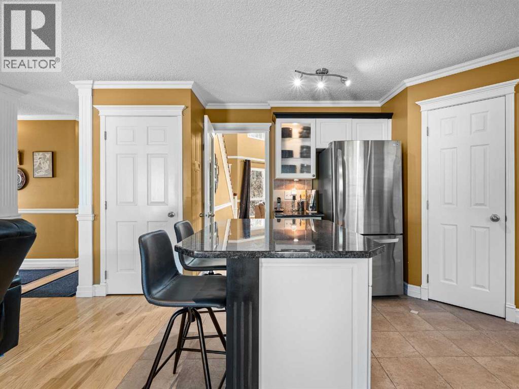 9995 Scurfield Drive Nw, Calgary, Alberta  T3L 1X1 - Photo 10 - A2266526