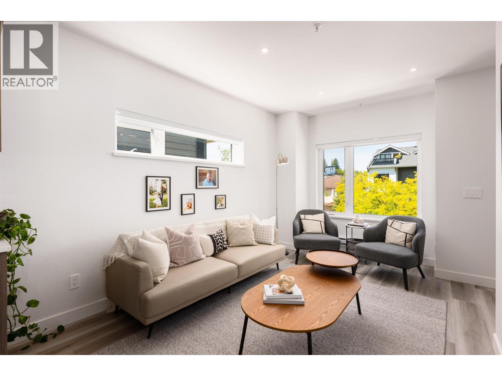 5102 Chambers Street, Vancouver, British Columbia  V5R 3L9 - Photo 2 - R3062706