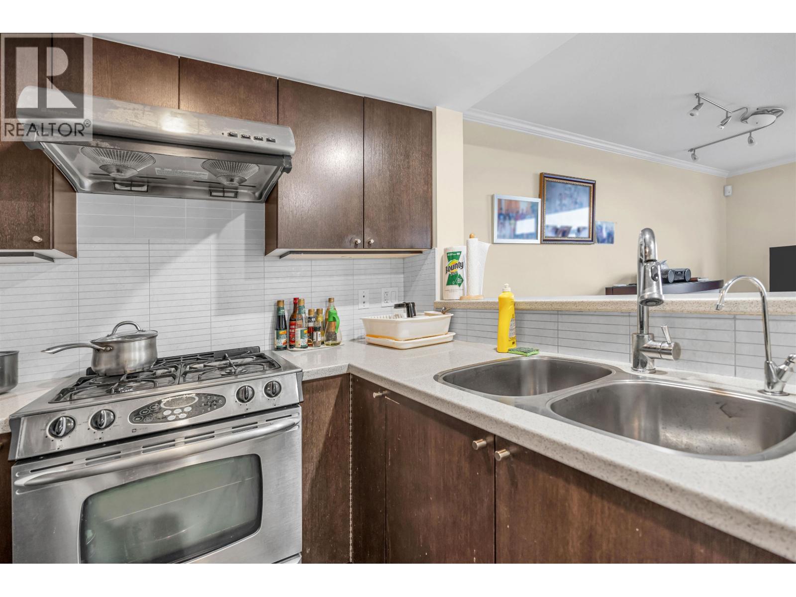 1202 8160 Lansdowne Road, Richmond, British Columbia  V6X 0A9 - Photo 13 - R3063287