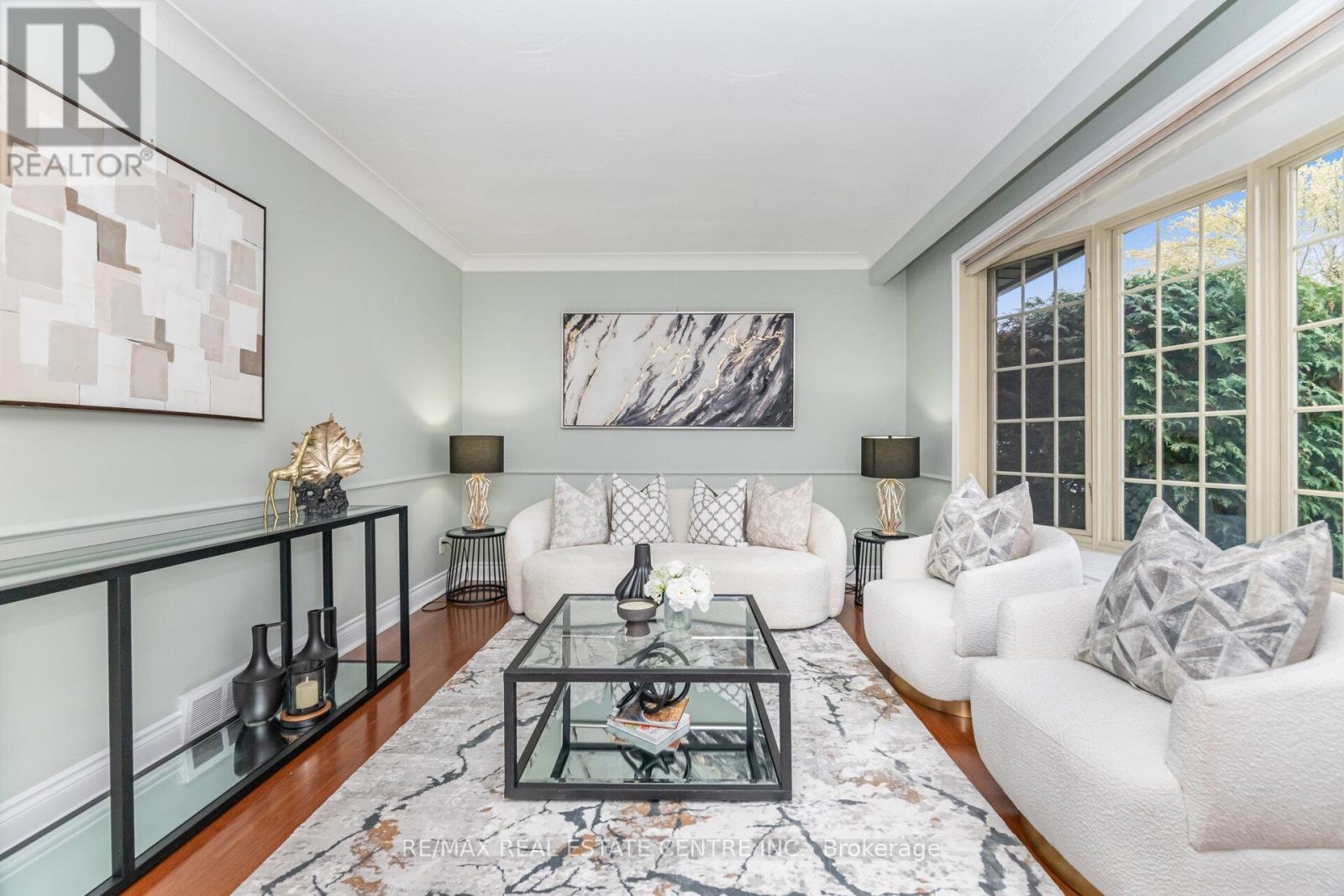 5288 Mericourt Road, Burlington, Ontario  L7L 3R3 - Photo 6 - W12487896