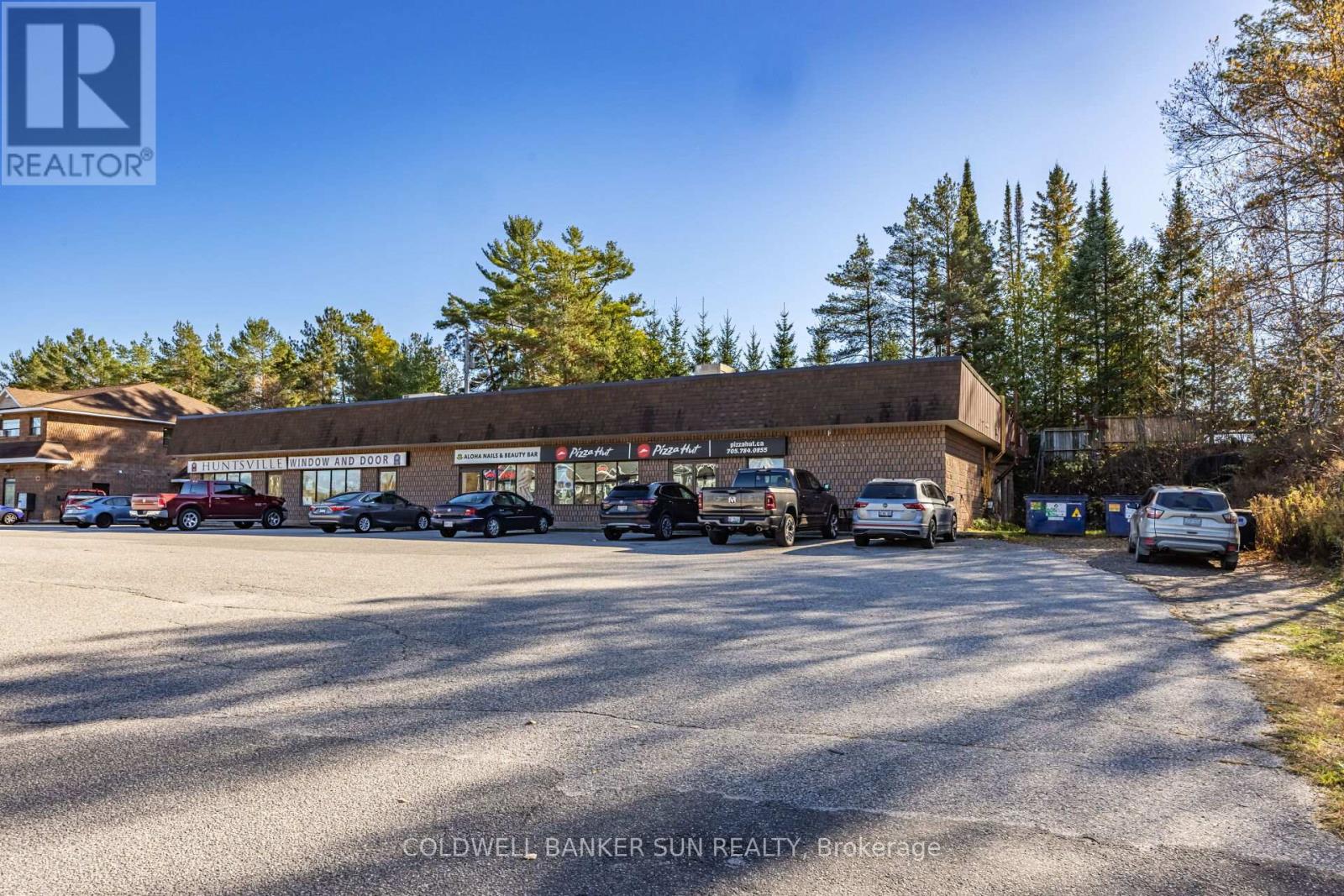 233 Highway 60, Huntsville, Ontario  P1H 1C2 - Photo 3 - X12490946