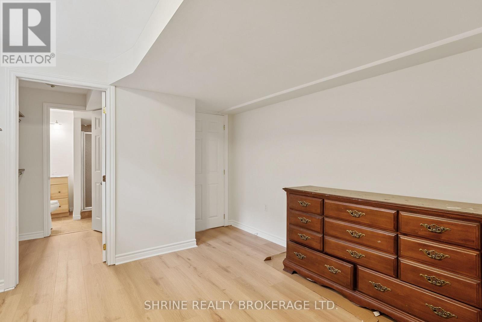 899 Bradshaw Crescent, London North (North C), Ontario  N5X 0B6 - Photo 37 - X12492618