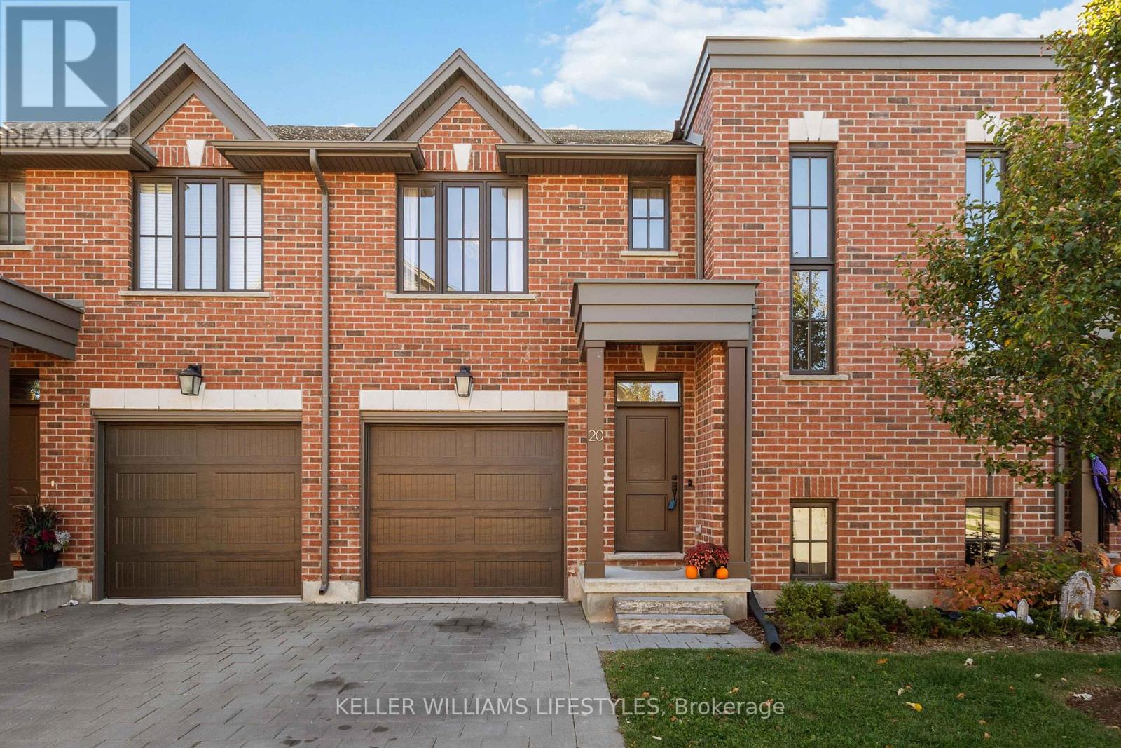 20 - 555 Sunningdale Road E, London North (North B), Ontario  N5X 4B3 - Photo 2 - X12492674