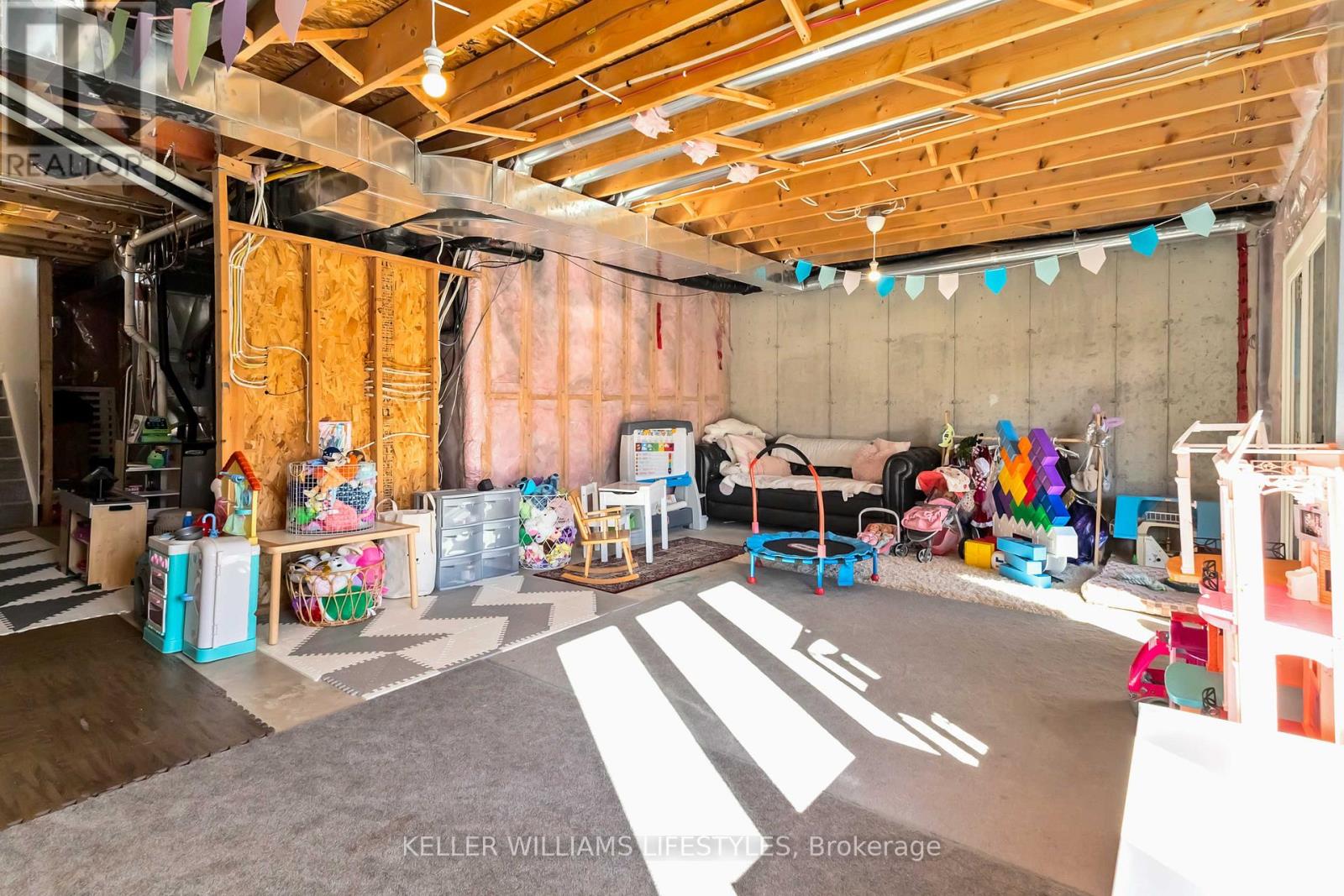 20 - 555 Sunningdale Road E, London North (North B), Ontario  N5X 4B3 - Photo 41 - X12492674