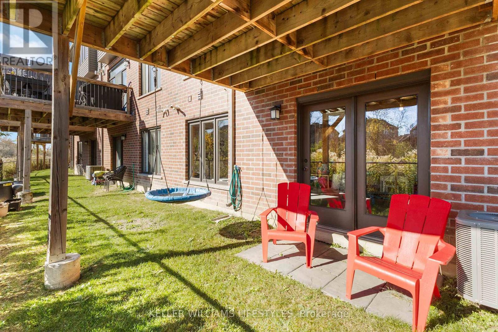 20 - 555 Sunningdale Road E, London North (North B), Ontario  N5X 4B3 - Photo 47 - X12492674