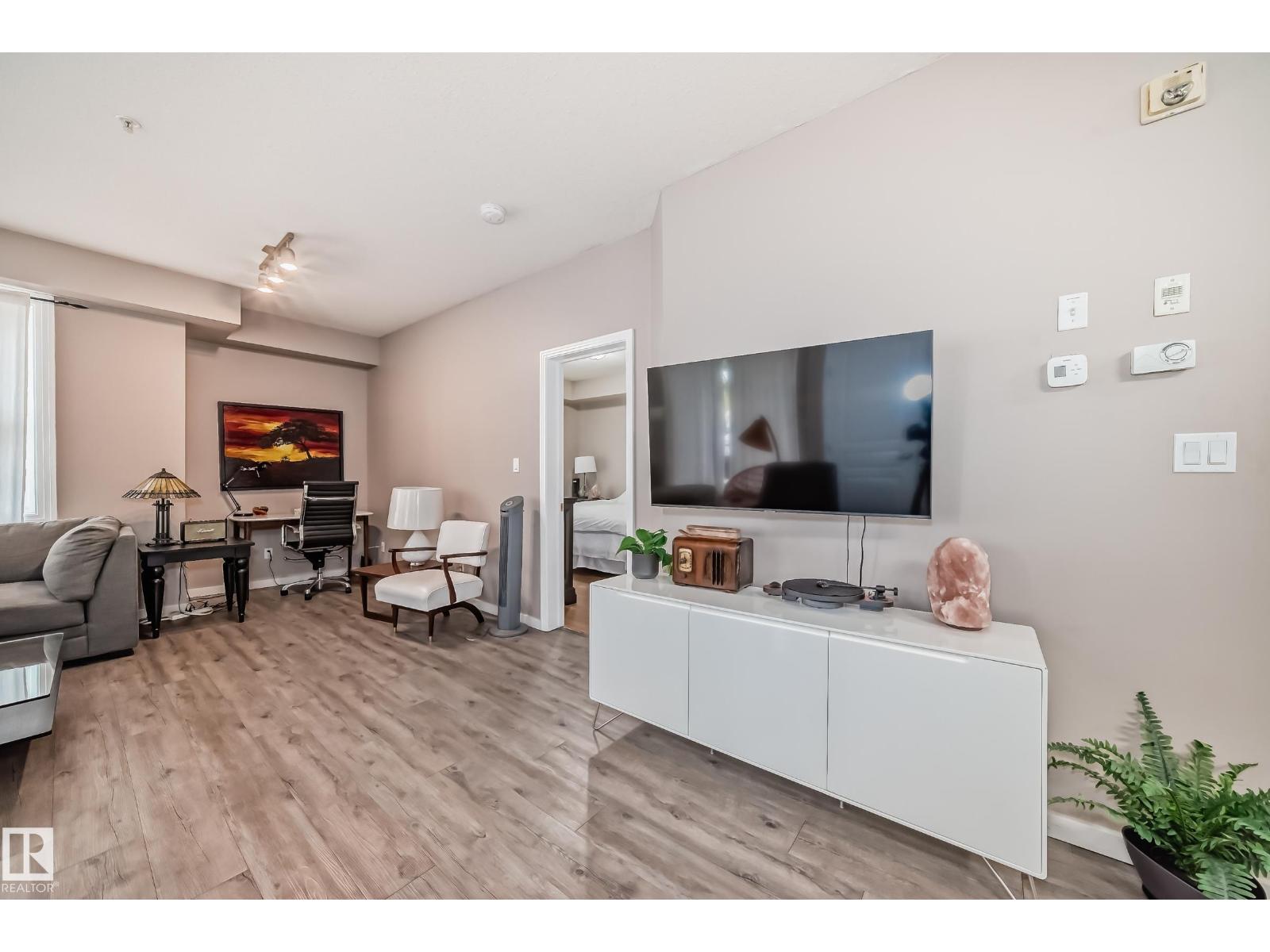 #101 8619 111 St Nw, Edmonton, Alberta  T6G 1H8 - Photo 14 - E4464058