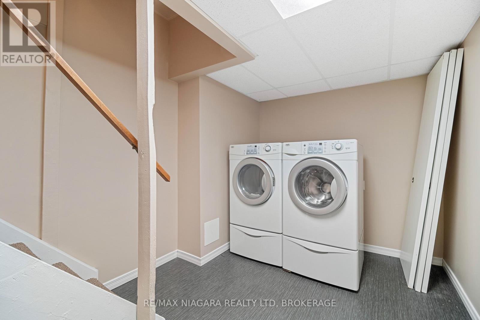 18 Julie Drive, Thorold, Ontario  L2V 4L5 - Photo 33 - X12382144