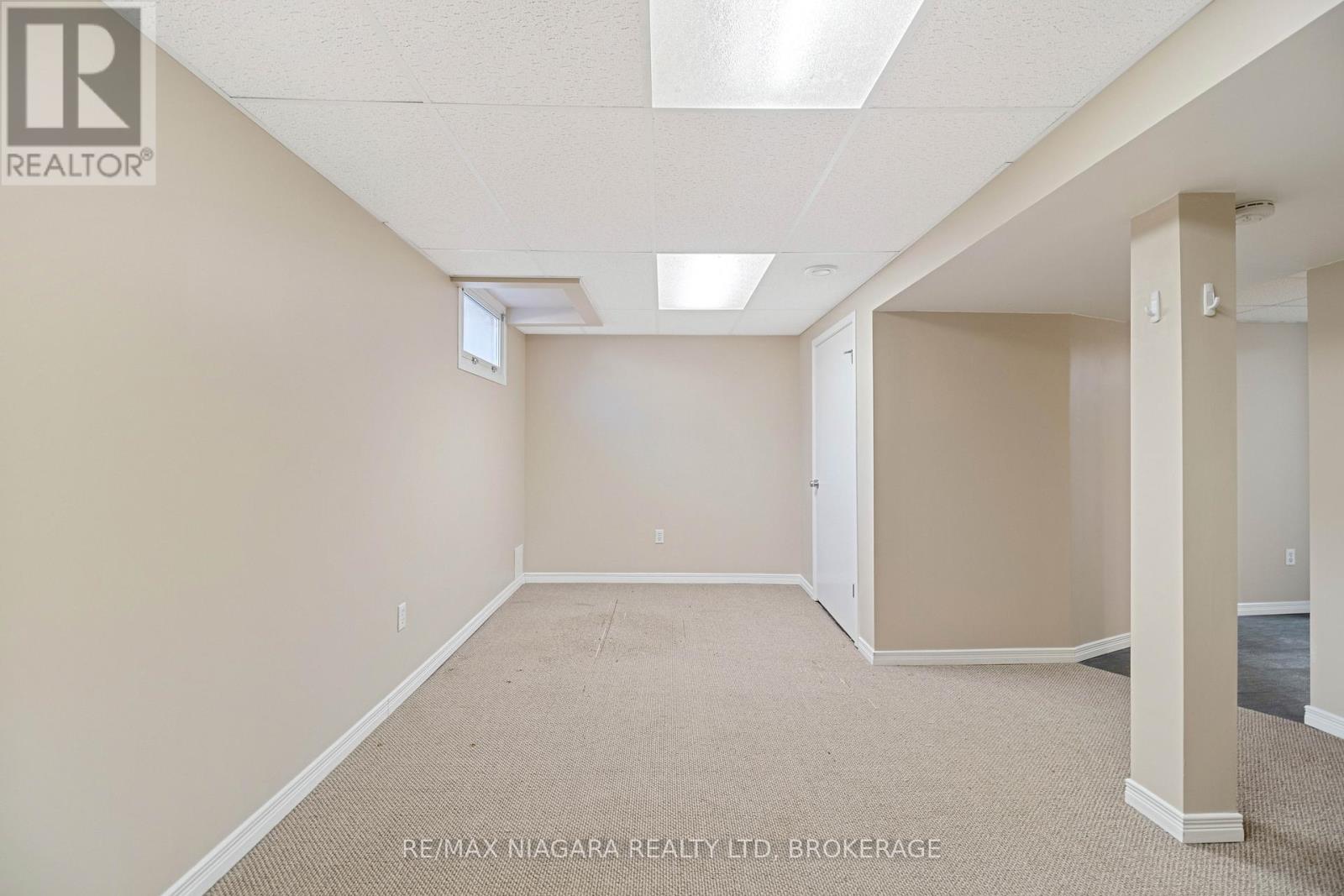 18 Julie Drive, Thorold, Ontario  L2V 4L5 - Photo 36 - X12382144