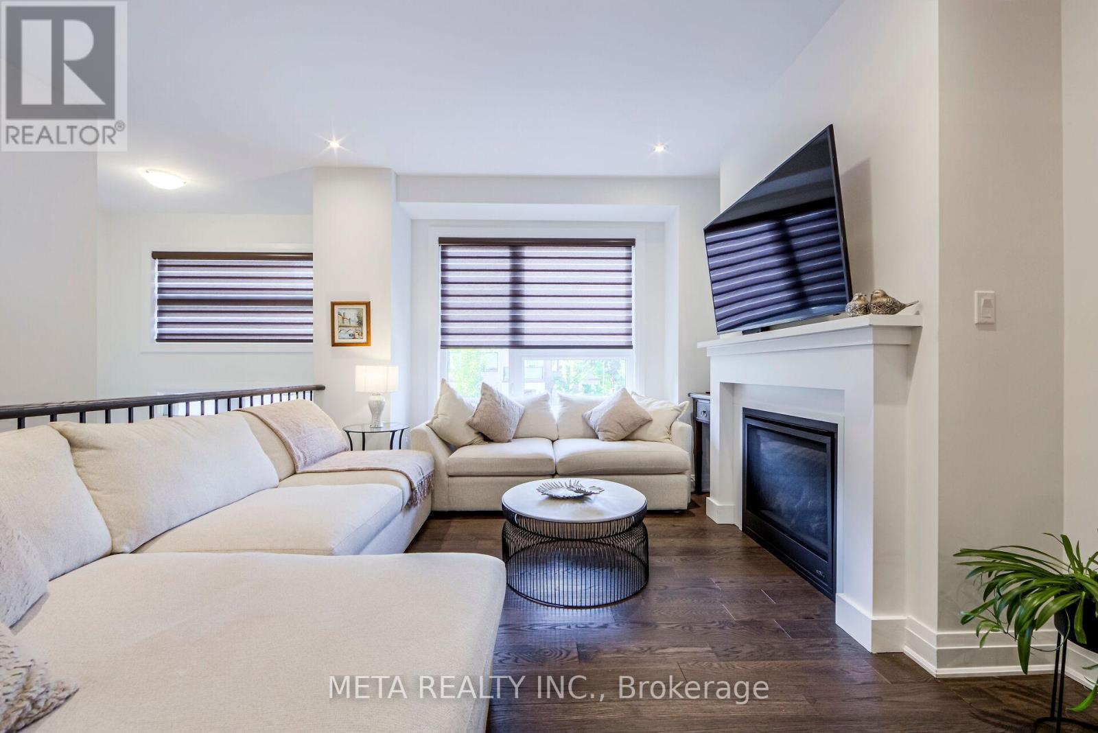 23 Hollyhock Court, Toronto, Ontario  M3B 0B4 - Photo 7 - C12492460