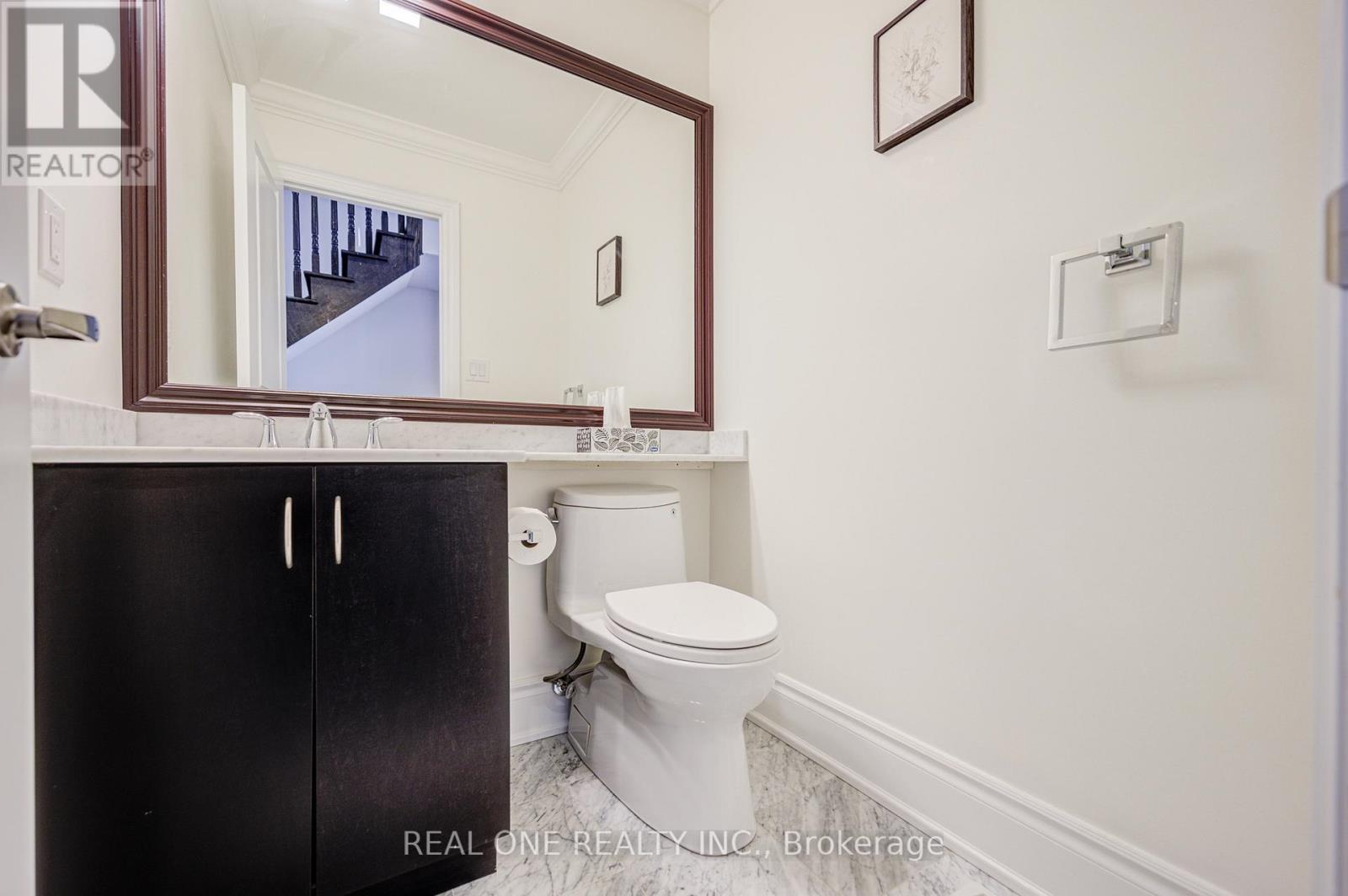 71 Bloorview Place, Toronto, Ontario  M2J 0B2 - Photo 11 - C12492474