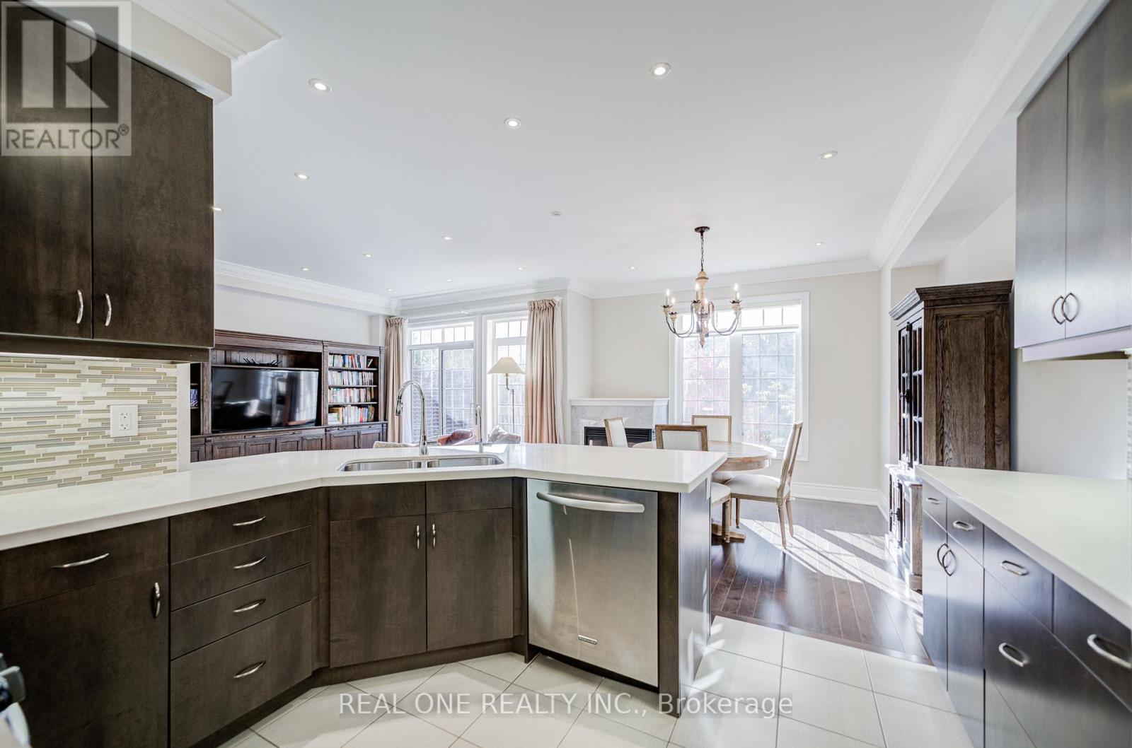 71 Bloorview Place, Toronto, Ontario  M2J 0B2 - Photo 20 - C12492474