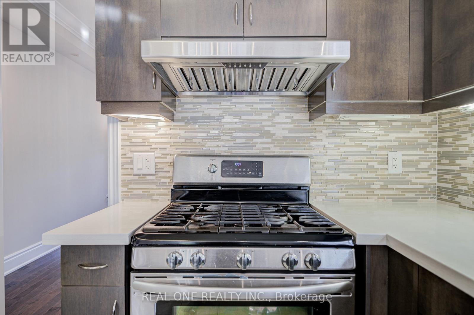 71 Bloorview Place, Toronto, Ontario  M2J 0B2 - Photo 22 - C12492474