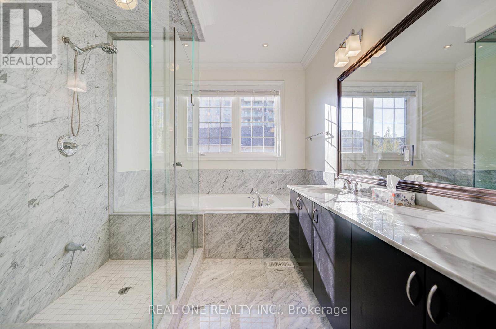 71 Bloorview Place, Toronto, Ontario  M2J 0B2 - Photo 30 - C12492474