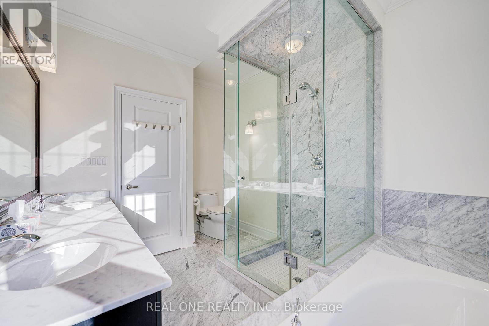 71 Bloorview Place, Toronto, Ontario  M2J 0B2 - Photo 33 - C12492474