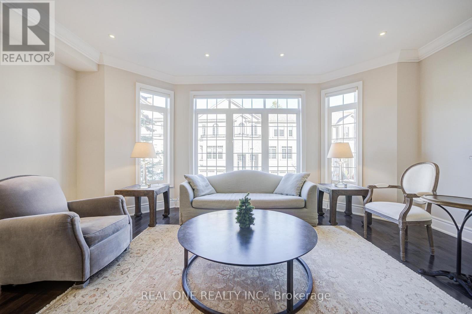 71 Bloorview Place, Toronto, Ontario  M2J 0B2 - Photo 5 - C12492474