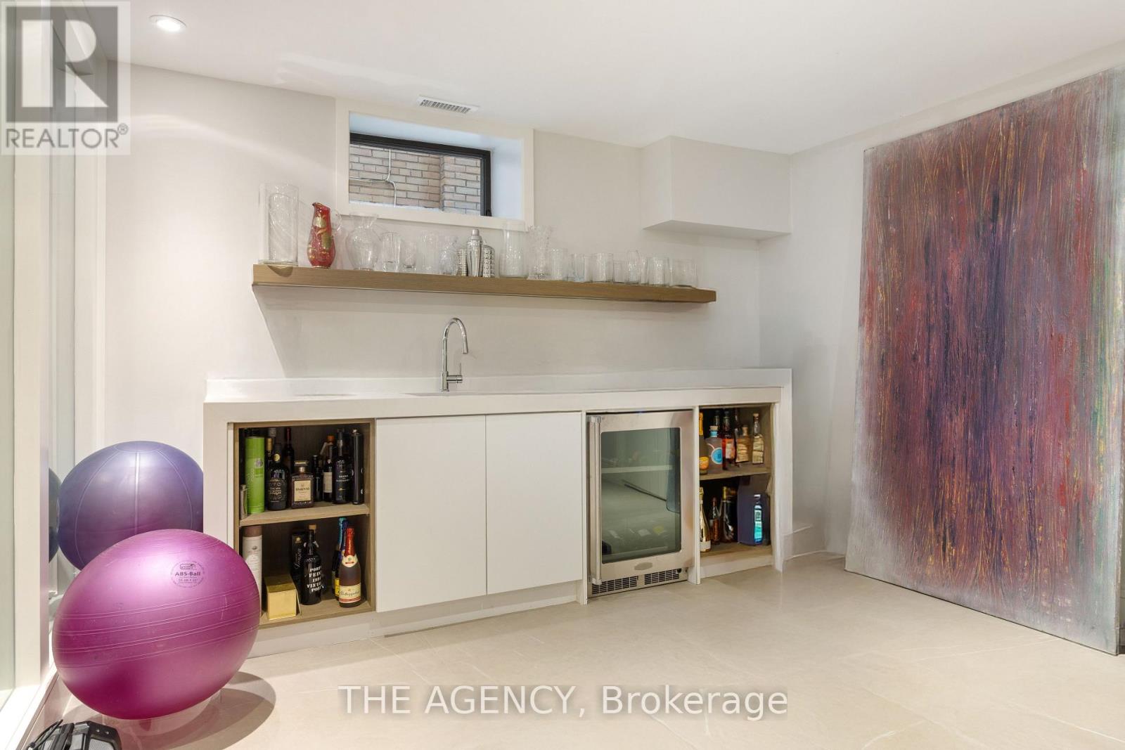 6 Hillholm Road, Toronto, Ontario  M5P 1M2 - Photo 29 - C12492534