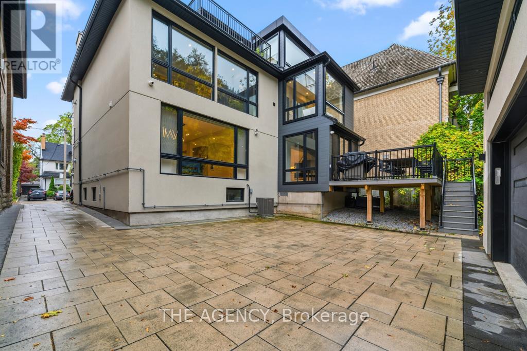 6 Hillholm Road, Toronto, Ontario  M5P 1M2 - Photo 34 - C12492534