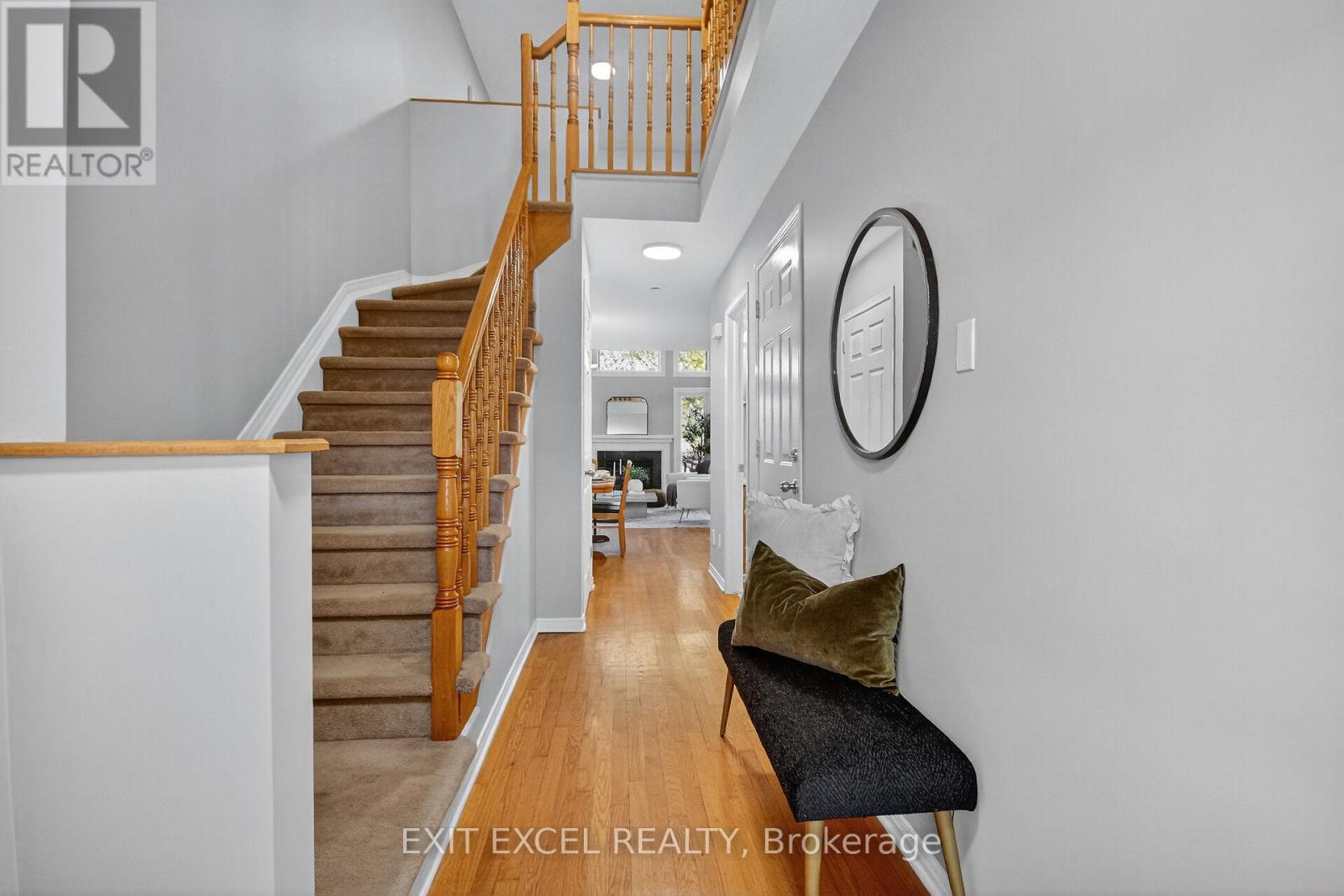 36 Calaveras Avenue, Ottawa, Ontario  K2J 4Z4 - Photo 4 - X12492610