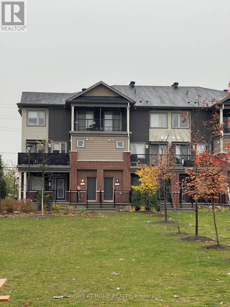 375 - 712 LAPLAND PRIVATE, Ottawa, Ontario