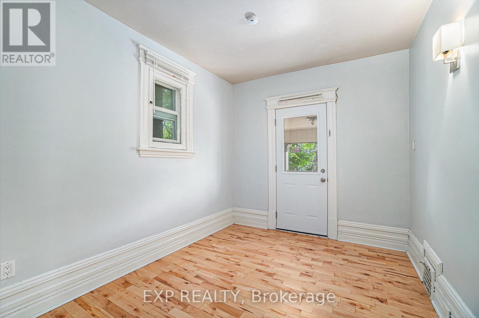 2 - 350 Fifth Avenue, Ottawa, Ontario  K1S 2N8 - Photo 12 - X12492650