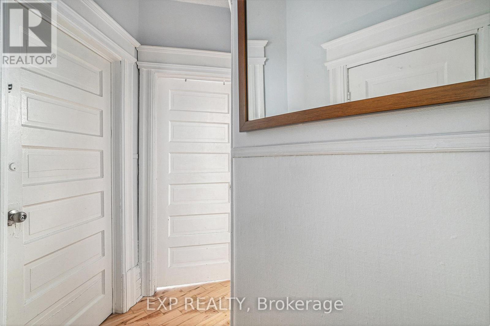 2 - 350 Fifth Avenue, Ottawa, Ontario  K1S 2N8 - Photo 6 - X12492650